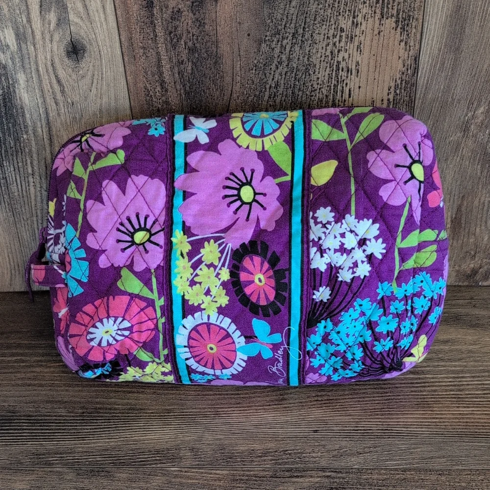 Vera Bradley Flutterby Retired Lined Costmetic Make Up Travel Bag          M546